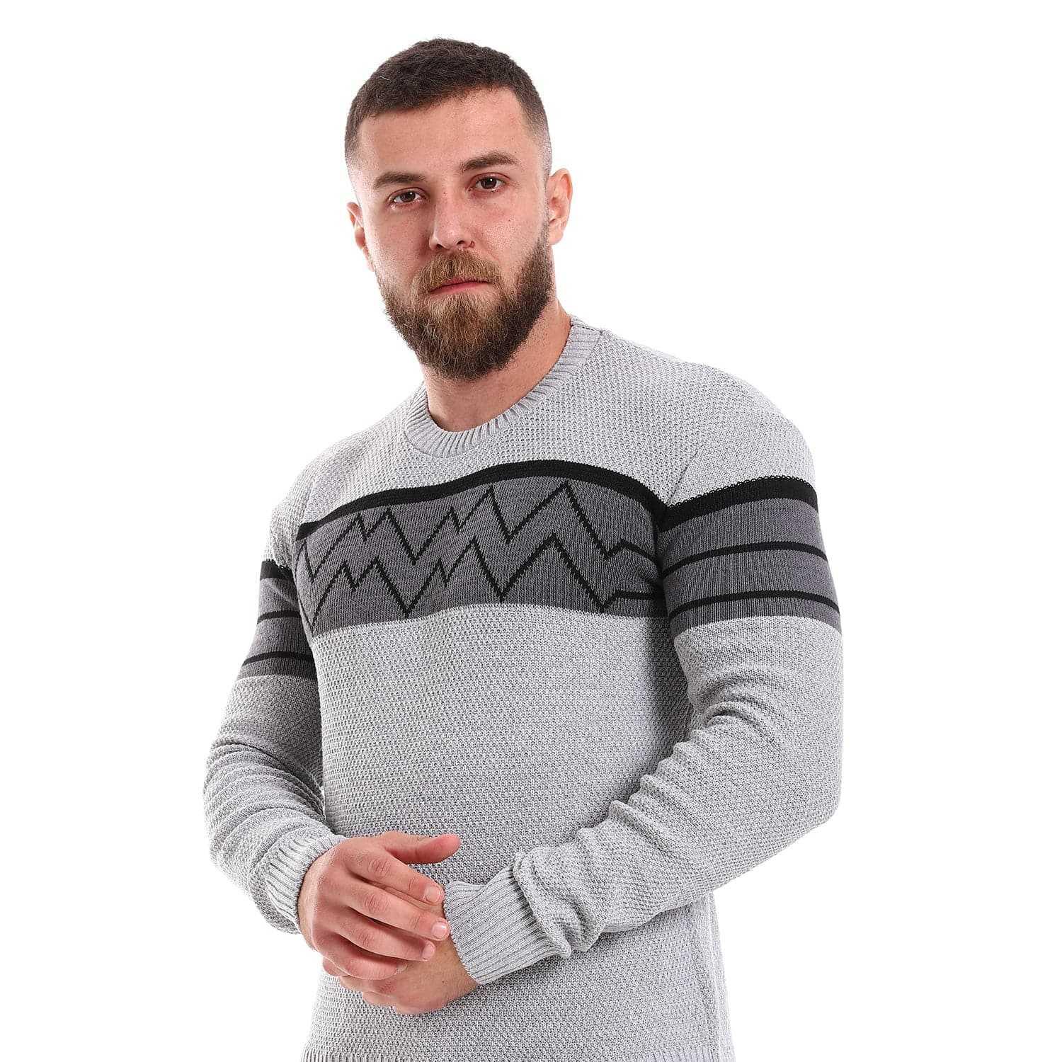 Men's round neck wool pullover with multi design.