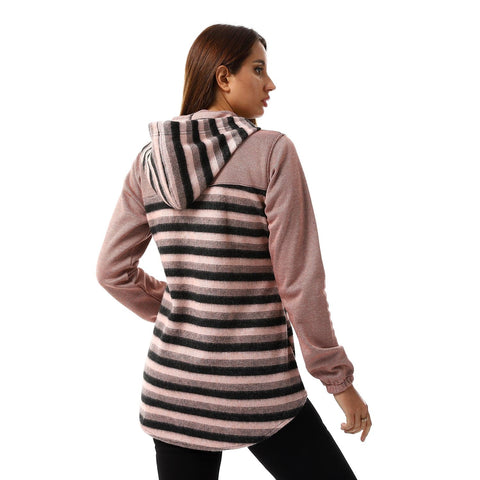 woman hoodie with through zipper