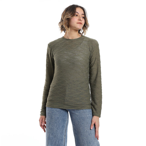 women top with long sleeves