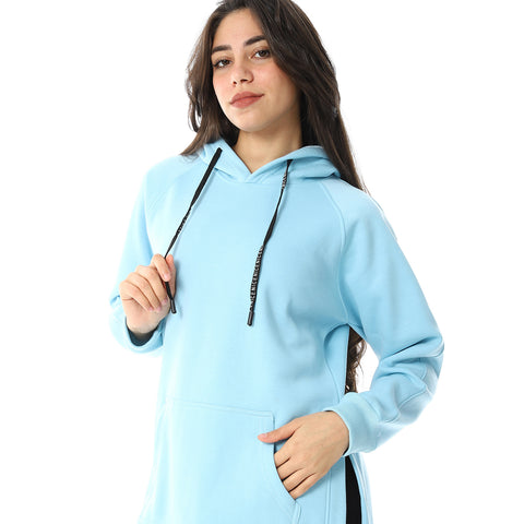 Women Closed Hoodie With Two Open Sides And Front Pocket