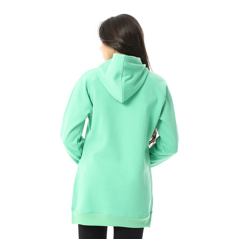 Women Closed Hoodie With Two Open Sides And Front Pocket