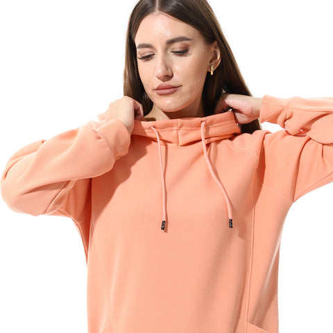 WomenClosed Hoodiewith Front Pockets