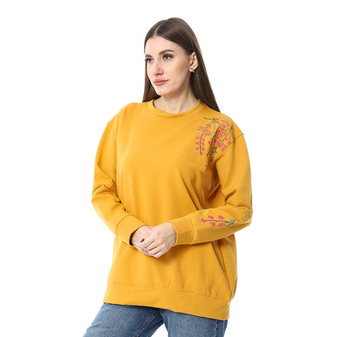 WomenEmbroidery Melton T-shirt With Long Sleeves