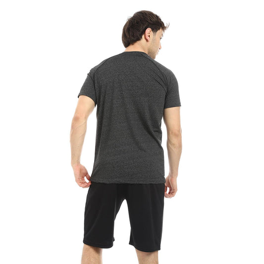 Men's Sport T-Shirt With Round Neck- تيشيرت رياضي بنص كم رجالي 