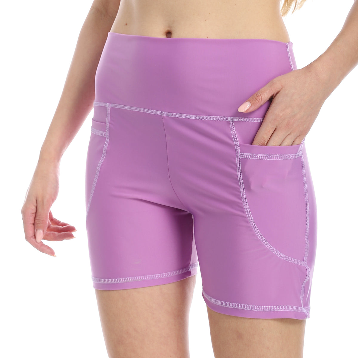 women's sports shorts Egypt
breathable gym shorts for women
activewear for women in Cairo
Caesar CR Fit women’s shorts