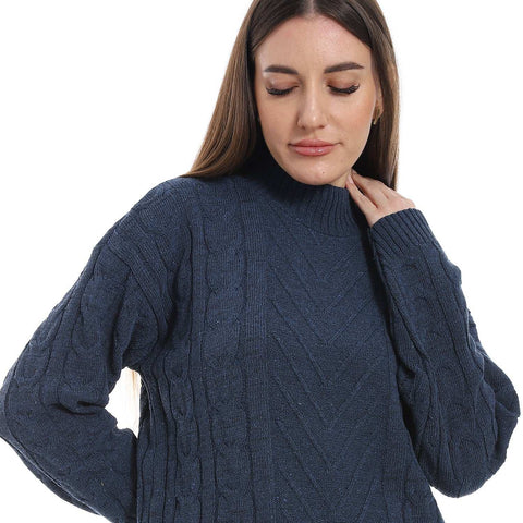 Women wool plain pullover Half neck