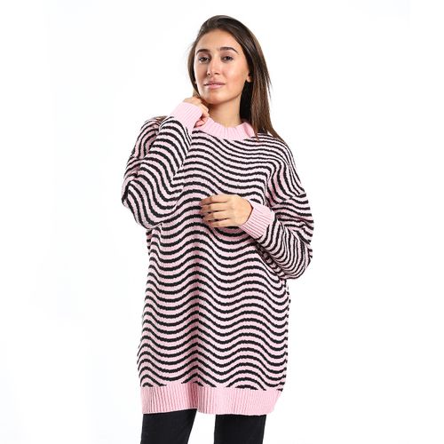 Women Wool Pullover With Round Neck