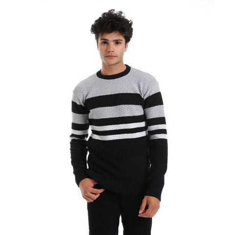 Men's wool pullover with multiple designs