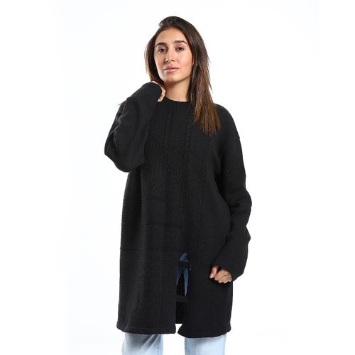 Women Wool Pullover With Round Neck