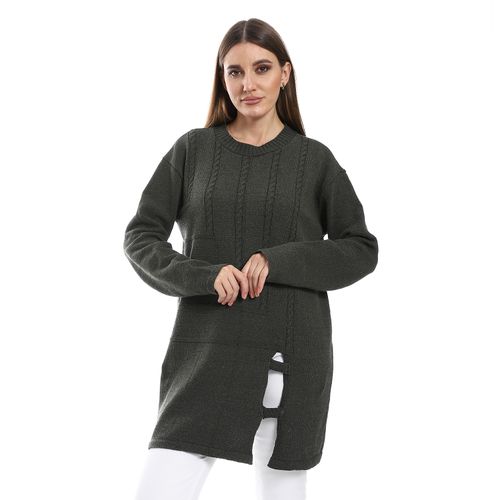 Women Wool Pullover With Round Neck