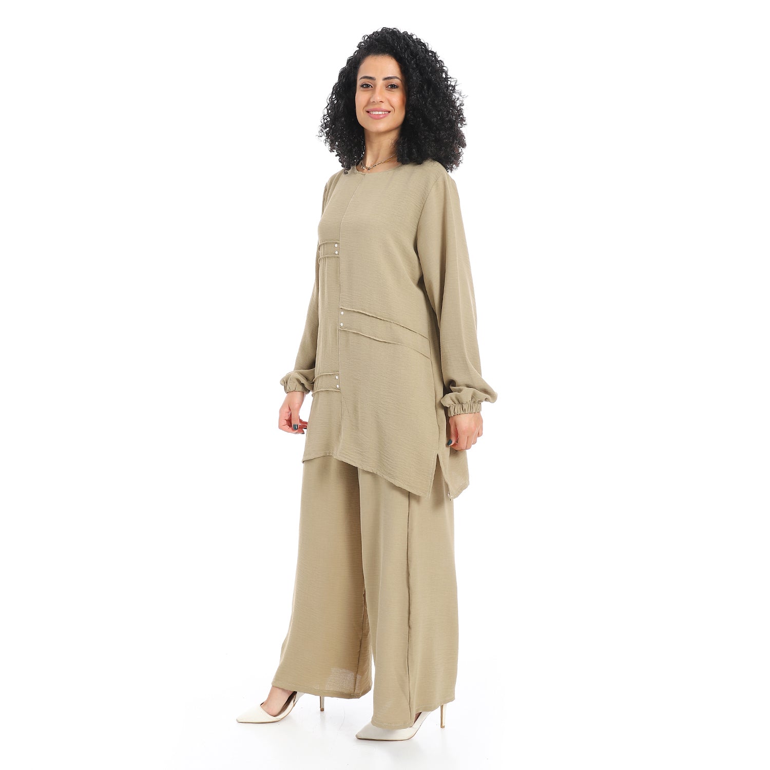 20526 Women's two-piece closed Suit Beige – CAESAR