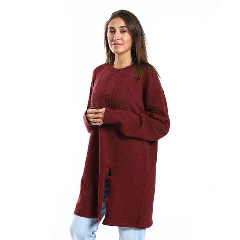 Women Wool Pullover with Round Neck