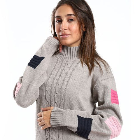 Women Wool Pullover With Round Neck