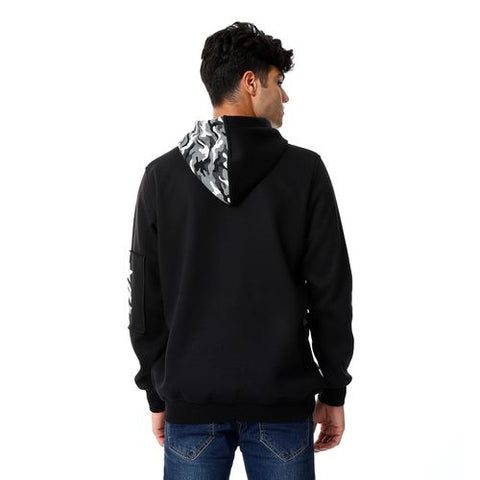 Mens Closed Hoodie With Army Design