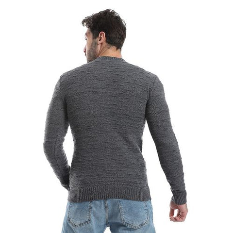 Men's wool Pullover with Round Neck