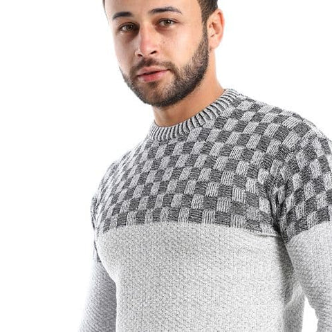 Caesar Light Grey ' Black Squares Slip on Pullover